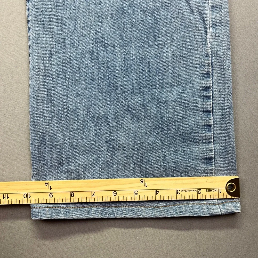 Jos A Bank Reserve Relaxed Fit Jeans Light Wash Denim Sz 42 Retro Grunge Wide‎